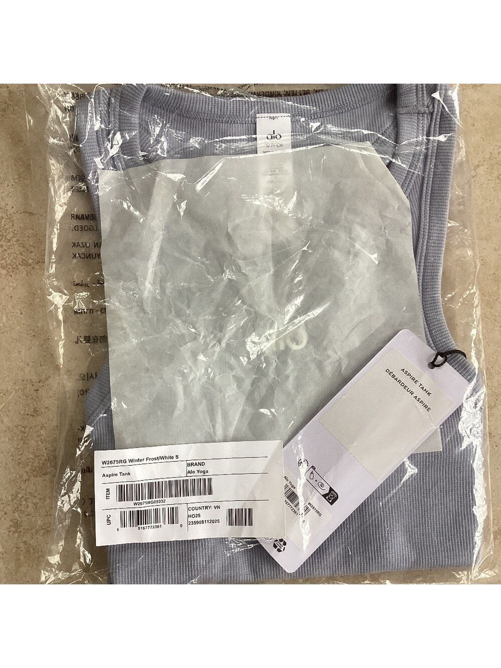 Alo Yoga Aspire Tank Top in Blue Winter Frost NWT - Picture 5 of 6